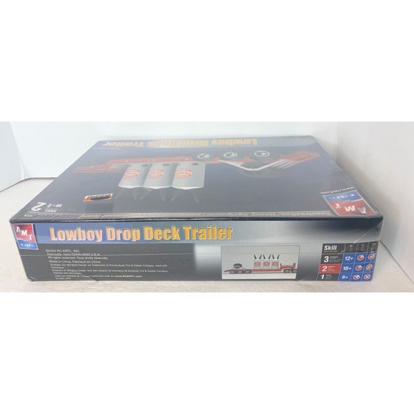 AMT 31154 Lowboy Drop Deck Trailer model kit, New Sealed Old Stock - Picture 5 of 8